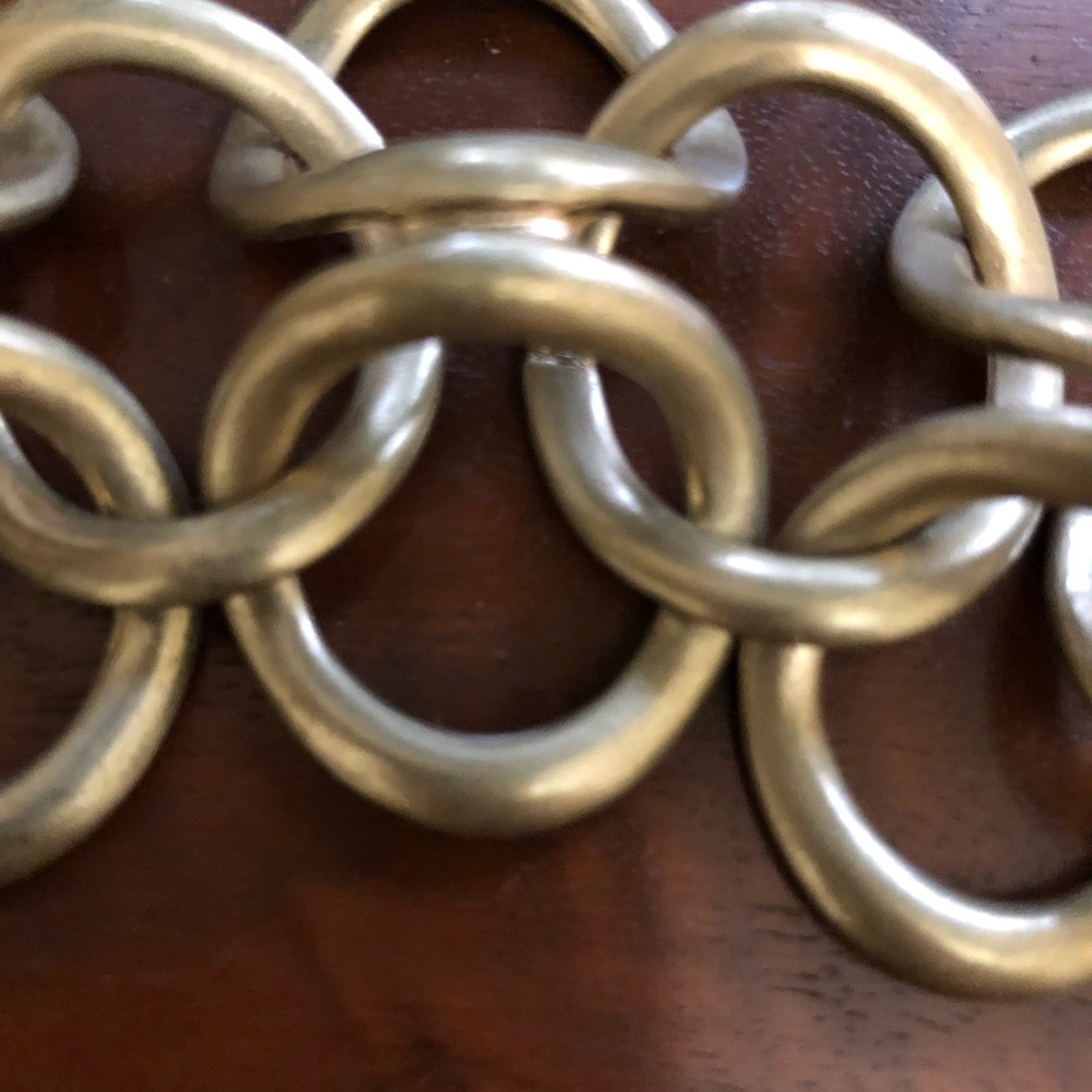 Stella & Dot Matte Gold Bracelet - Picture 2 of 4